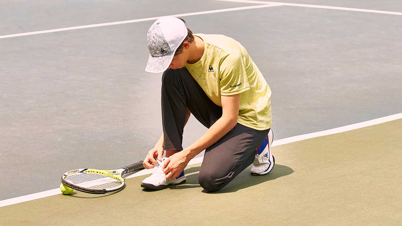 テニスウェア 人気のメンズコーデ 初心者がそろえたいおすすめアイテムは 21年版