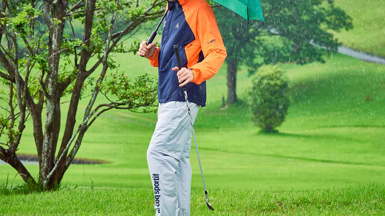 雨でもおしゃれで快適なゴルフウェアを ゴルフ用レインウェアの選び方紹介