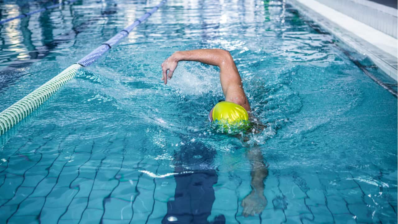 スイムウェア 水着 の選び方は ジム フィットネス用のおすすめメンズウェアを紹介