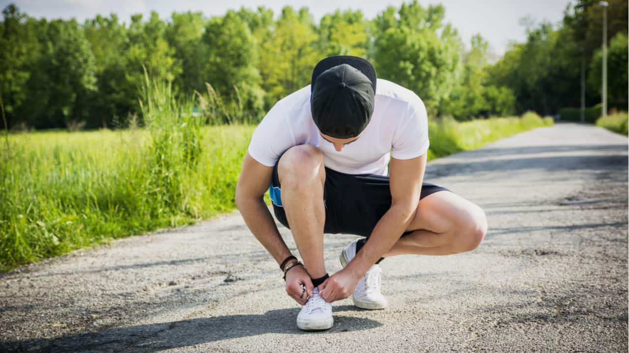 ランニングウェアの選び方は 初心者におすすめの上下セットや人気メンズコーデも紹介