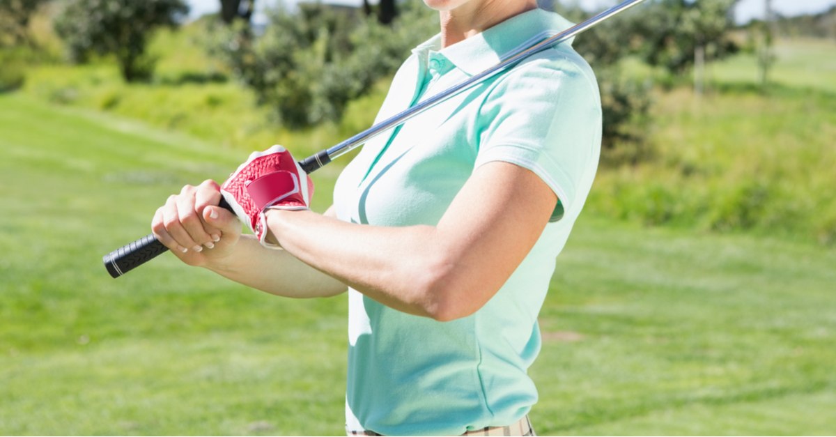 夏のレディースゴルフウェアは暑さ対策を 高機能なポロシャツを選ぼう