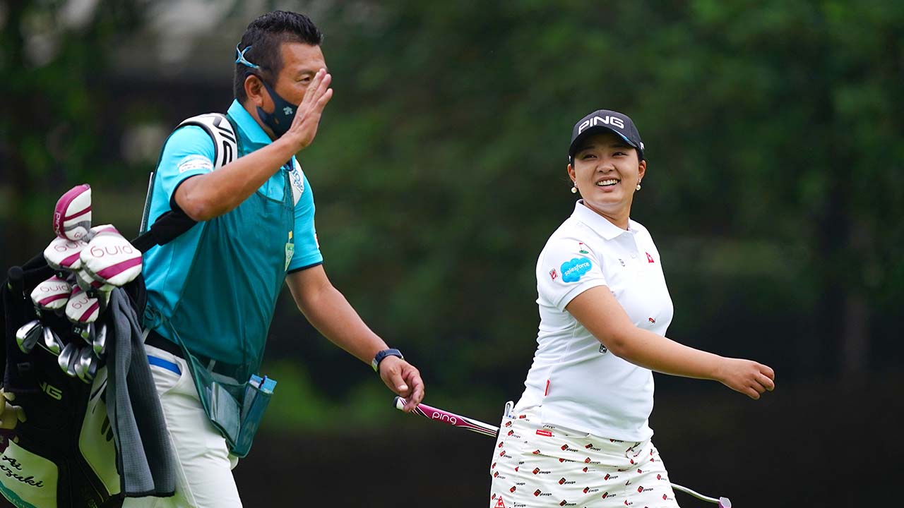 プロゴルファーの豆知識 飛距離や獲得賞金 もぐもぐタイムまで 4人の女子プロゴルファーを徹底解説