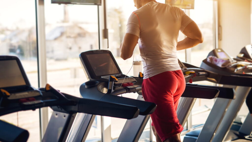 ジムで着るトレーニングウェアの種類は？おしゃれにコーディネートする