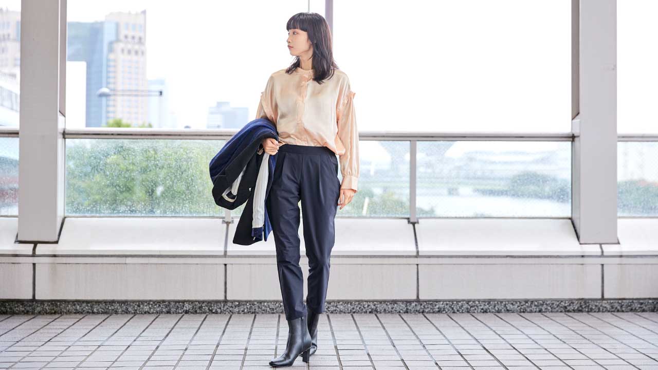 オフィスワークに旅行に大活躍 パンツ10daysコーデ