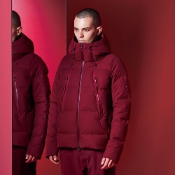DESCENTE (デサント)・水 沢 ダ ウ ン ジ ャ ケ ッ ト
