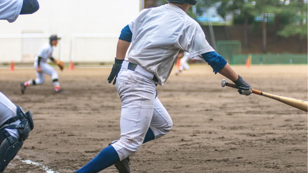 野球ウェアの基本の服装は？野球ユニフォームの選び方や必要なアイテム