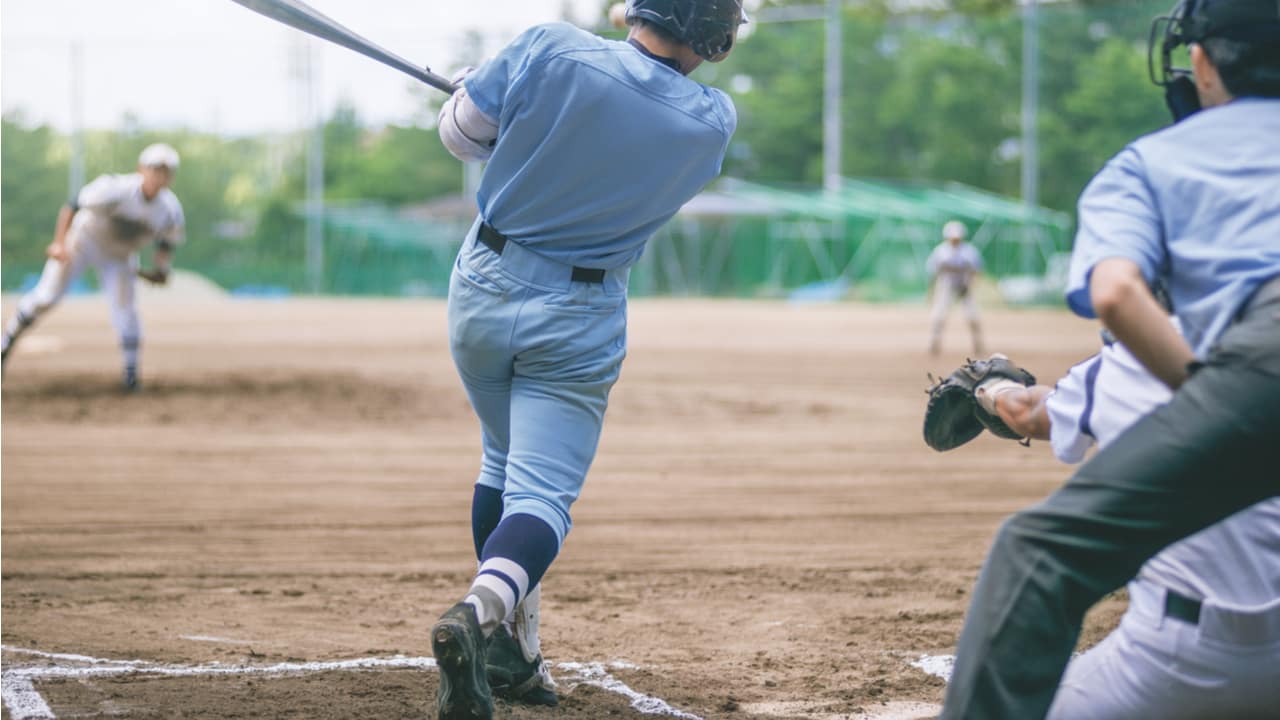 野球ウェアの基本の服装は？野球ユニフォームの選び方や必要なアイテム