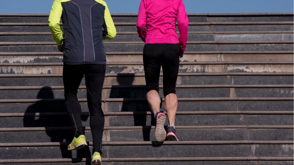 ランニングウェアのパンツは何を選ぶ 夏におすすめのランニングパンツとは