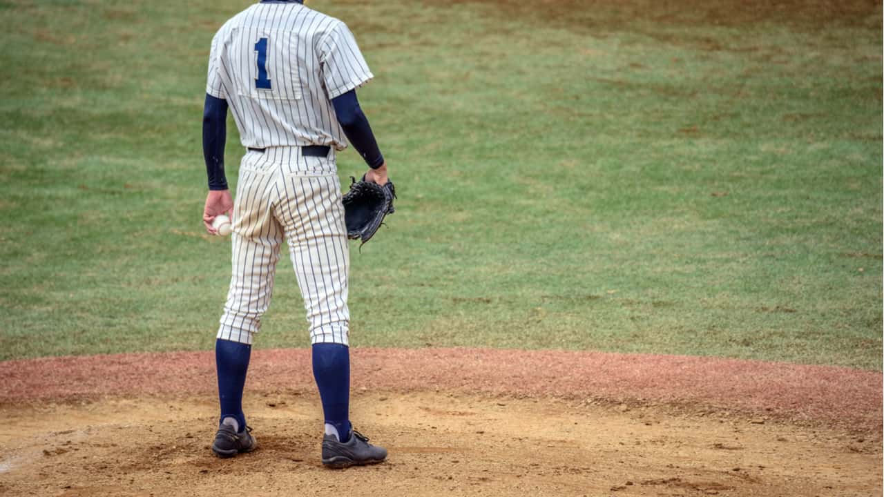 野球ウェアの基本の服装は？野球ユニフォームの選び方や必要なアイテム