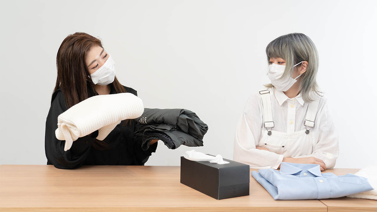 デサントの中わたジャケット「AIR THERMOTION」が軽い！身近な