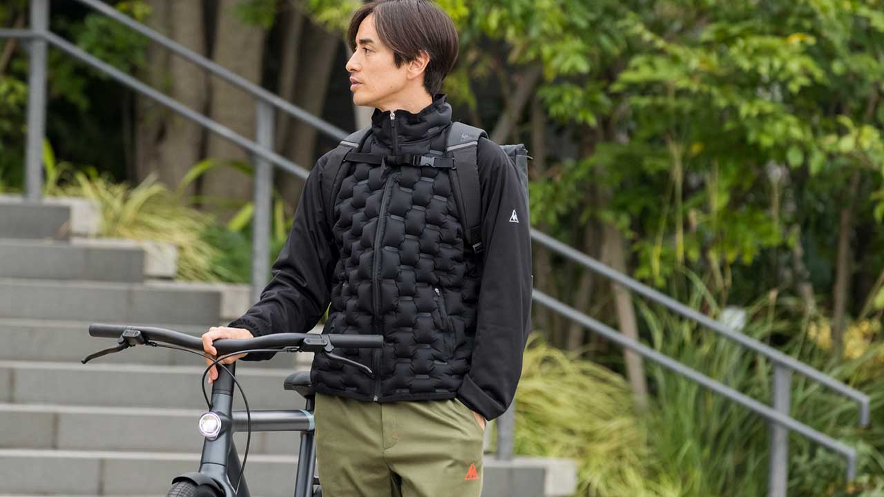 50着限定】「空気」で保温性を調整できる、最先端の防寒ジャケットが登場！