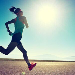 ランニングウェアの選び方は おすすめのレディース上下セットや初心者に必要なグッズとは ランニングウェアの選び方は おすすめのレディース上下セットや初心者に必要なグッズとは