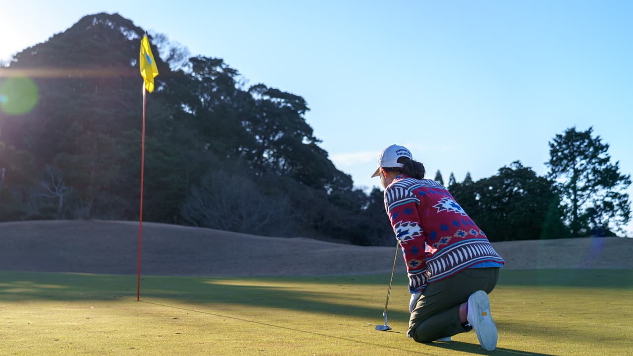 普段使いもできるカジュアルなゴルフウェアといえばマンシングウェアが