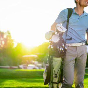 ゴルフウェアのおすすめコーデは 夏の着こなしポイントや服装のルールを初心者向けに解説