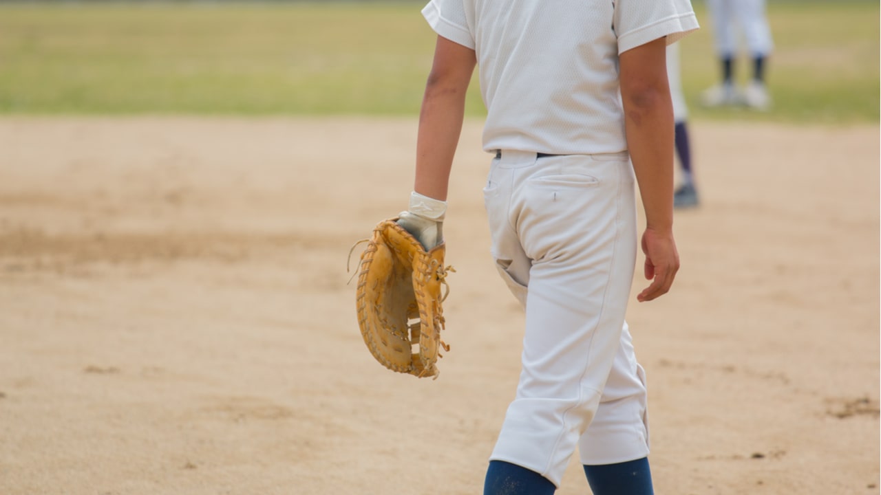 野球ユニフォームのパンツの種類や選び方は？野球に必要なウェアまとめ