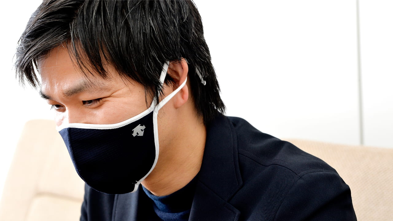 サッカースパイクで重要視すべきはインサイドの感覚！アンブロの最新鋭