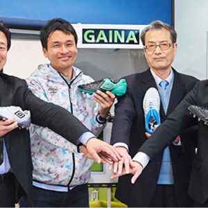 足裏革命!アンブロスパイクが人工芝の熱から足裏を守る~GAINA共同開発秘話 特別対談~