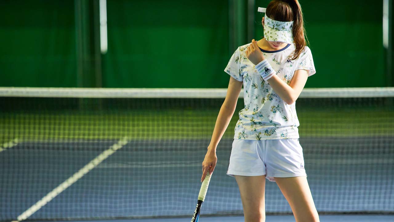 テニスの基本的なルールを知ろう コートの種類や点数の数え方 服装規定もチェック テニスの基本的なルールを知ろう コートの種類や点数の数え方 服装規定もチェック