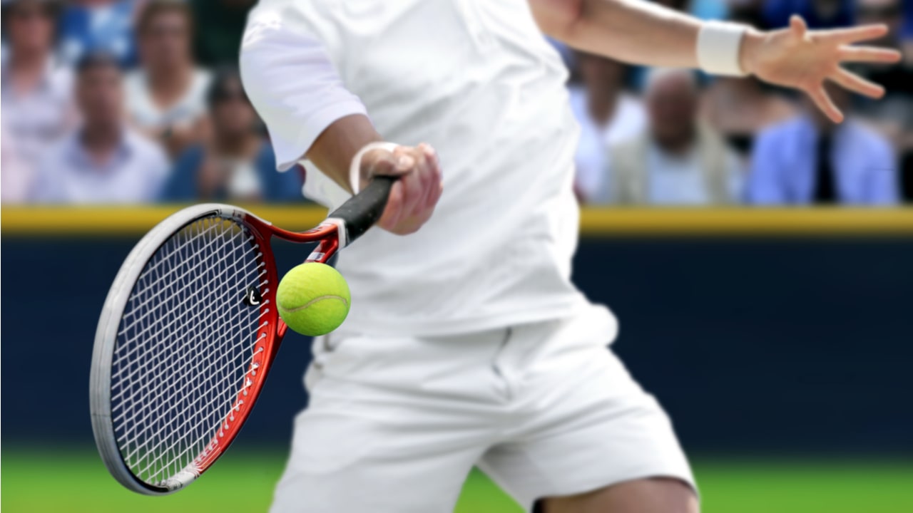 テニスのフォアハンドとは グリップの種類や打ち方 ストロークしやすいウェアの