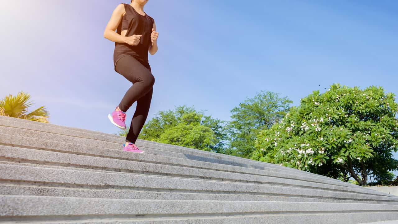 夏のランニングウェアは上下セットアップでそろえよう！種類や着こなし
