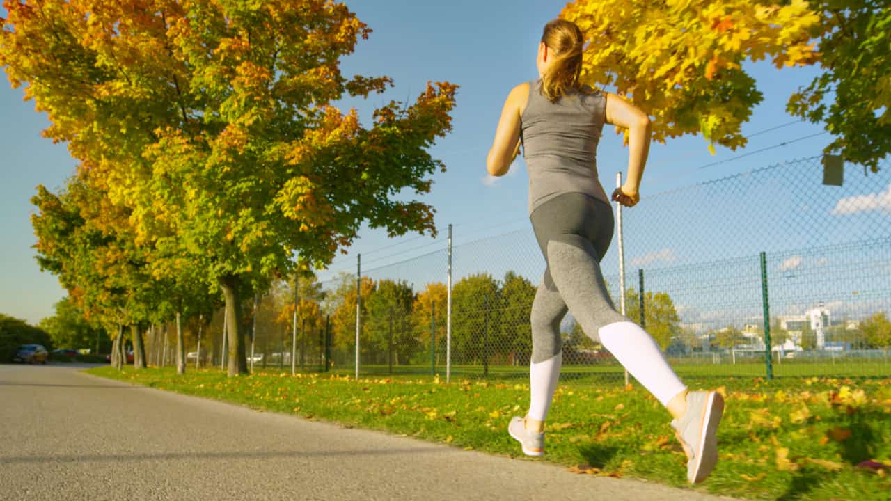 夏のランニングウェアは上下セットアップでそろえよう！種類や着こなし