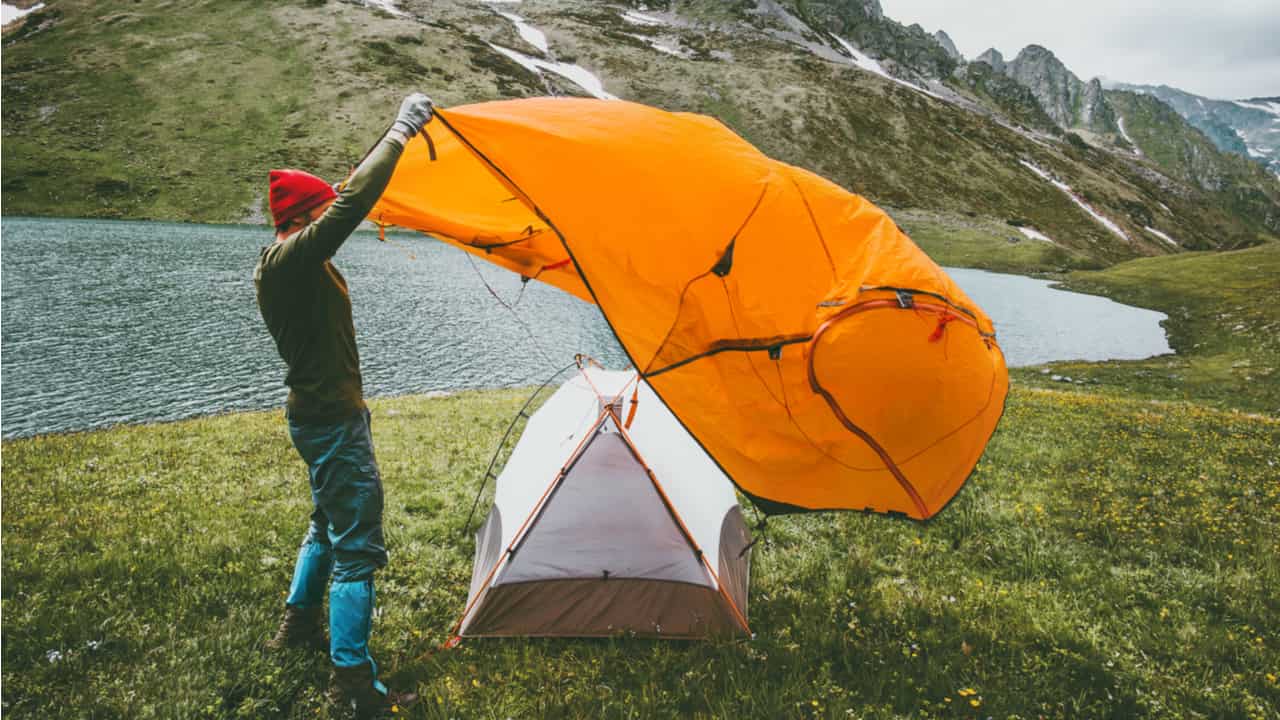 登山テントを選ぶポイントは テント泊におすすめのウェアも紹介