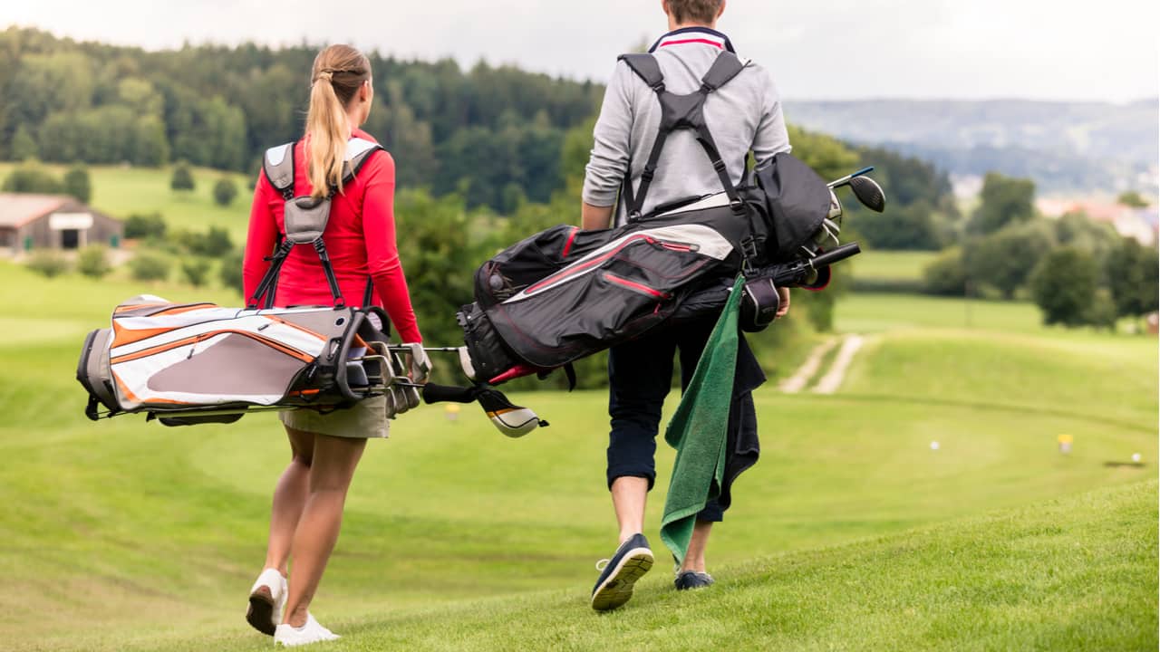 ゴルフバッグで人気のタイプを紹介 特徴やデザイン性をチェック