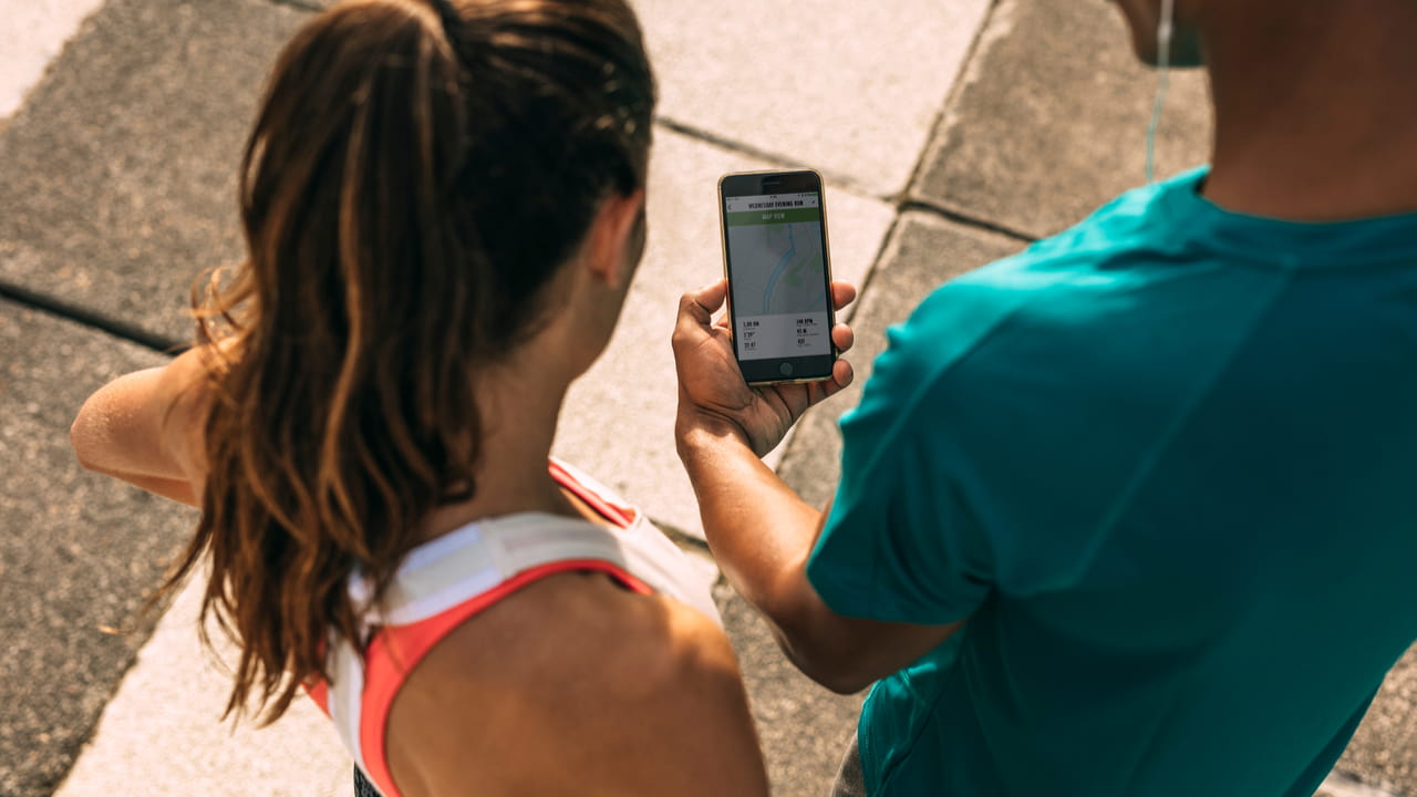 ランニング中のスマホ収納に便利なアイテムを紹介 ランニング中のスマホ収納に便利なアイテムを紹介