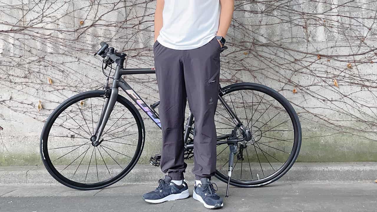 伸縮性やばっ…！スポーツブランドの「自転車用パンツ」がクセになるは