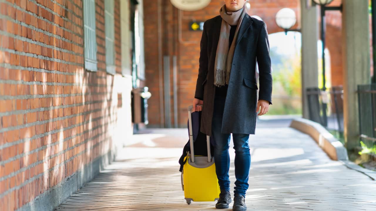 コートを活かしたメンズコーデ例やおすすめのブランドを紹介