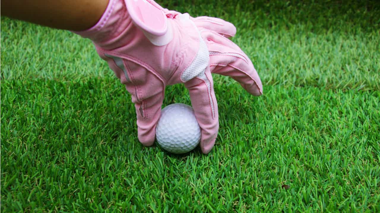 ゴルフマーカーの使い方や種類 おすすめのブランドを紹介