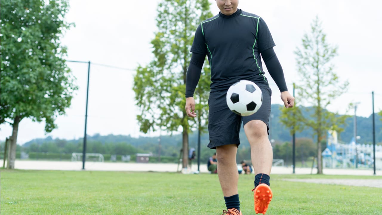 サッカーの練習着としてそろえるべきものは 機能性に注目しよう