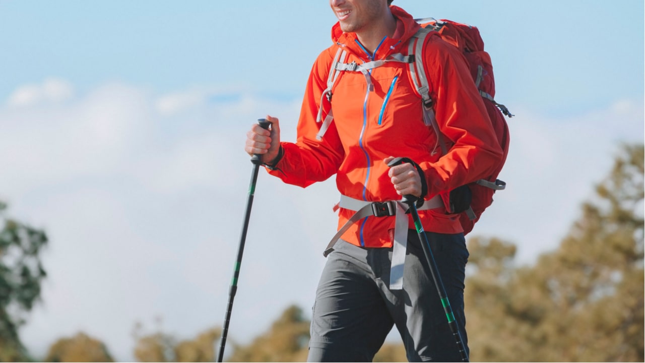 DESCENTE ミドルレイヤー　ソフトシェル DESCENTE（デサント） スキーウェア メンズ スキージャケット ミドル