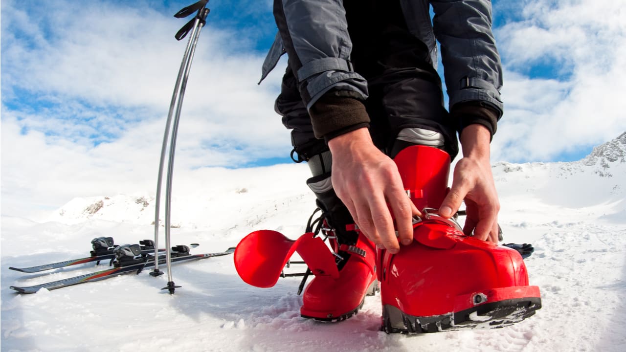 スキー用の靴下（スキーソックス）はどんなタイプがおすすめ？厚さや長