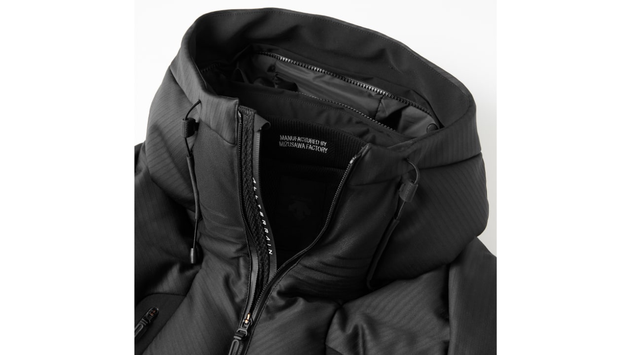 30着限定】水沢ダウンの最新ハイスペックモデル「MOUNTAINEER-SKY」が 