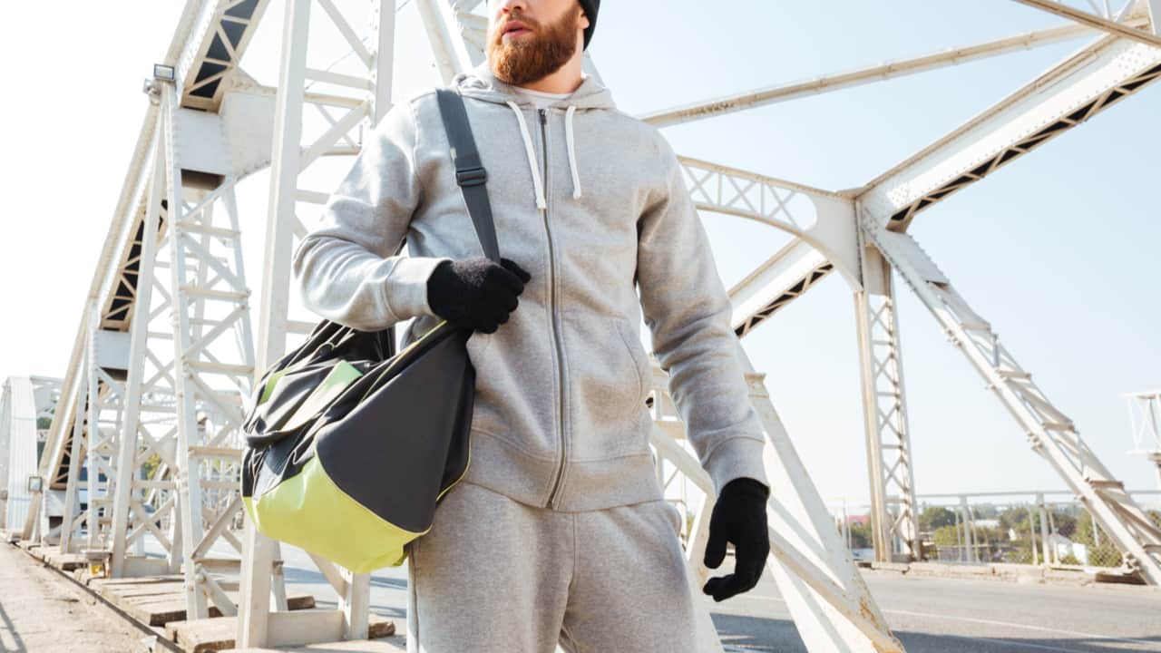 上下セットアップのスウェットはどんなシーンにおすすめ？選び方のポイント