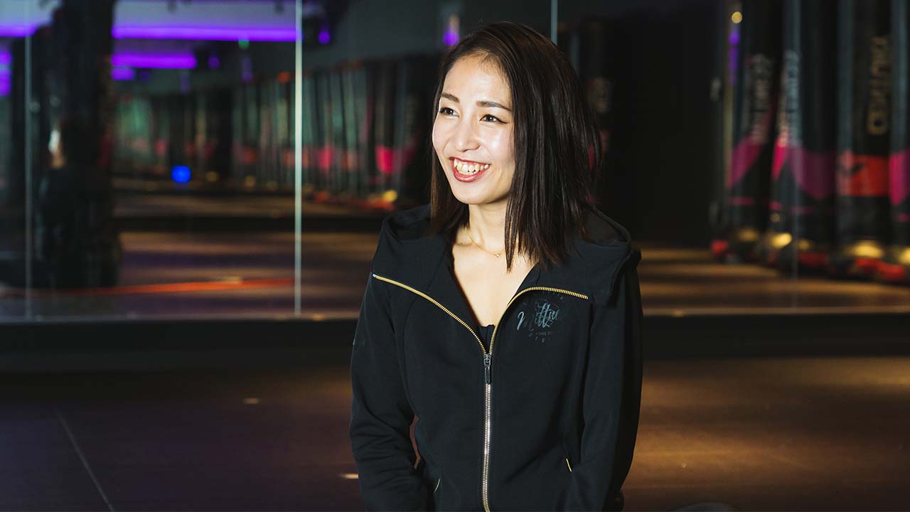 キックボクシングを始める女性に知ってほしい 初心者に必要な服装 アイテムを ミットネス のトレーナーがレクチャーします