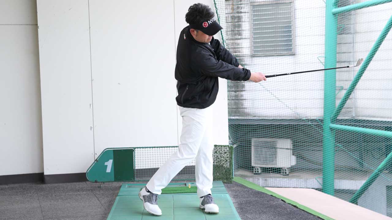 ゴルフ練習場 打ちっぱなし練習徹底解説 3段階の振り幅練習を伝授