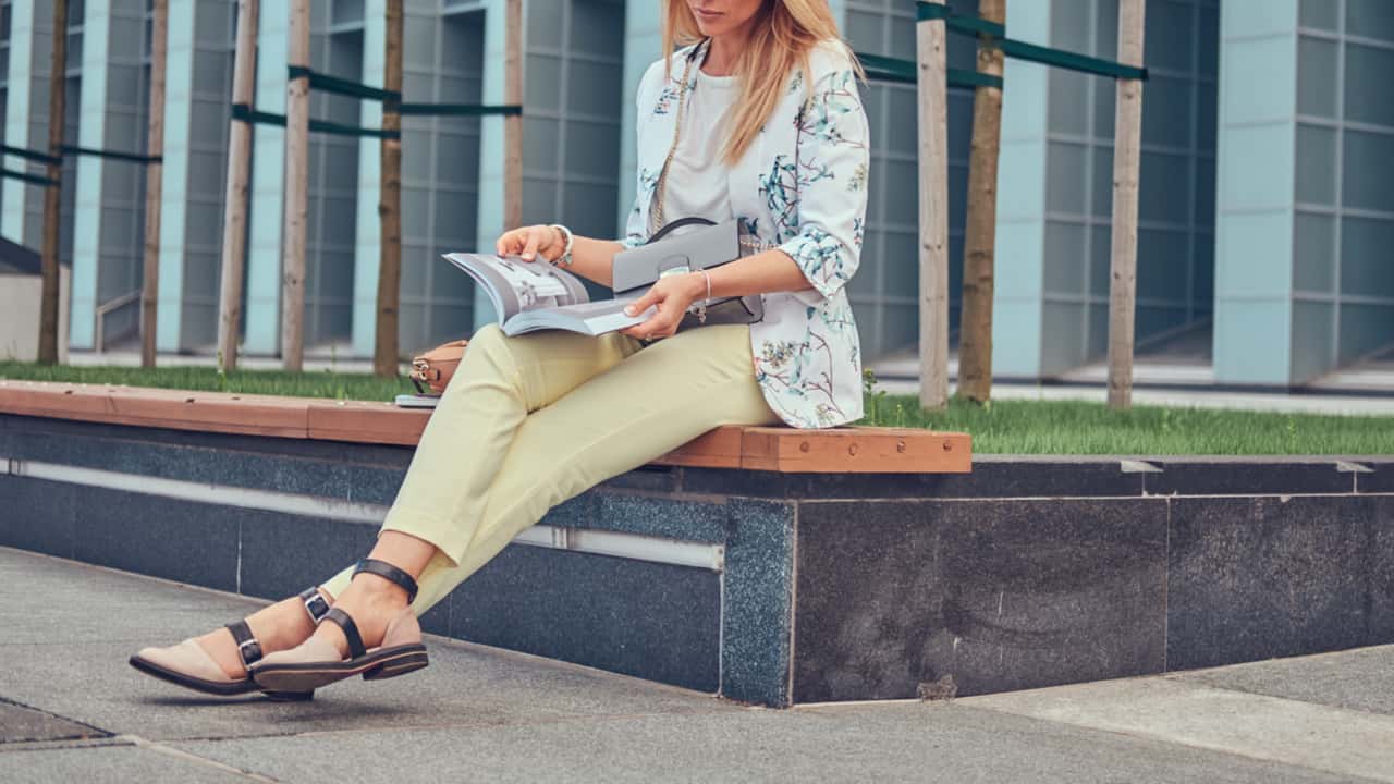 レディースストレッチパンツを着回そう スポーツや仕事でもはけるおすすめを紹介