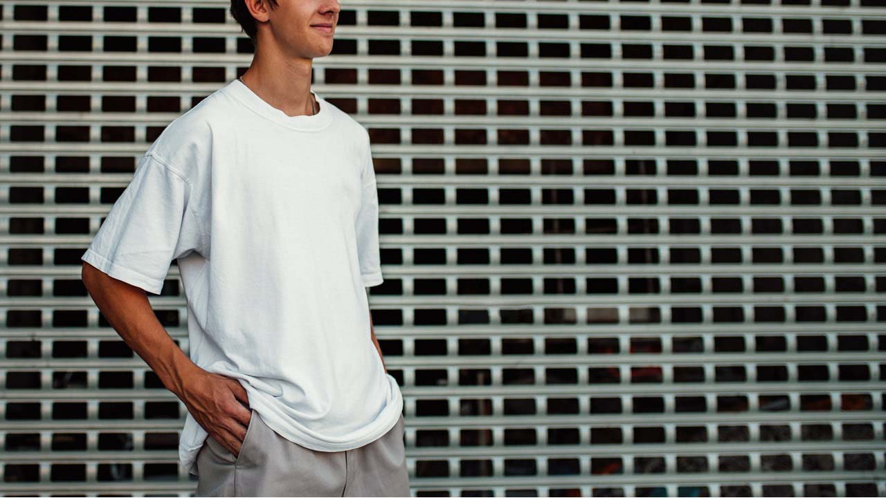 オーバーサイズtシャツが人気 着こなしのコツやおすすめのブランドを紹介