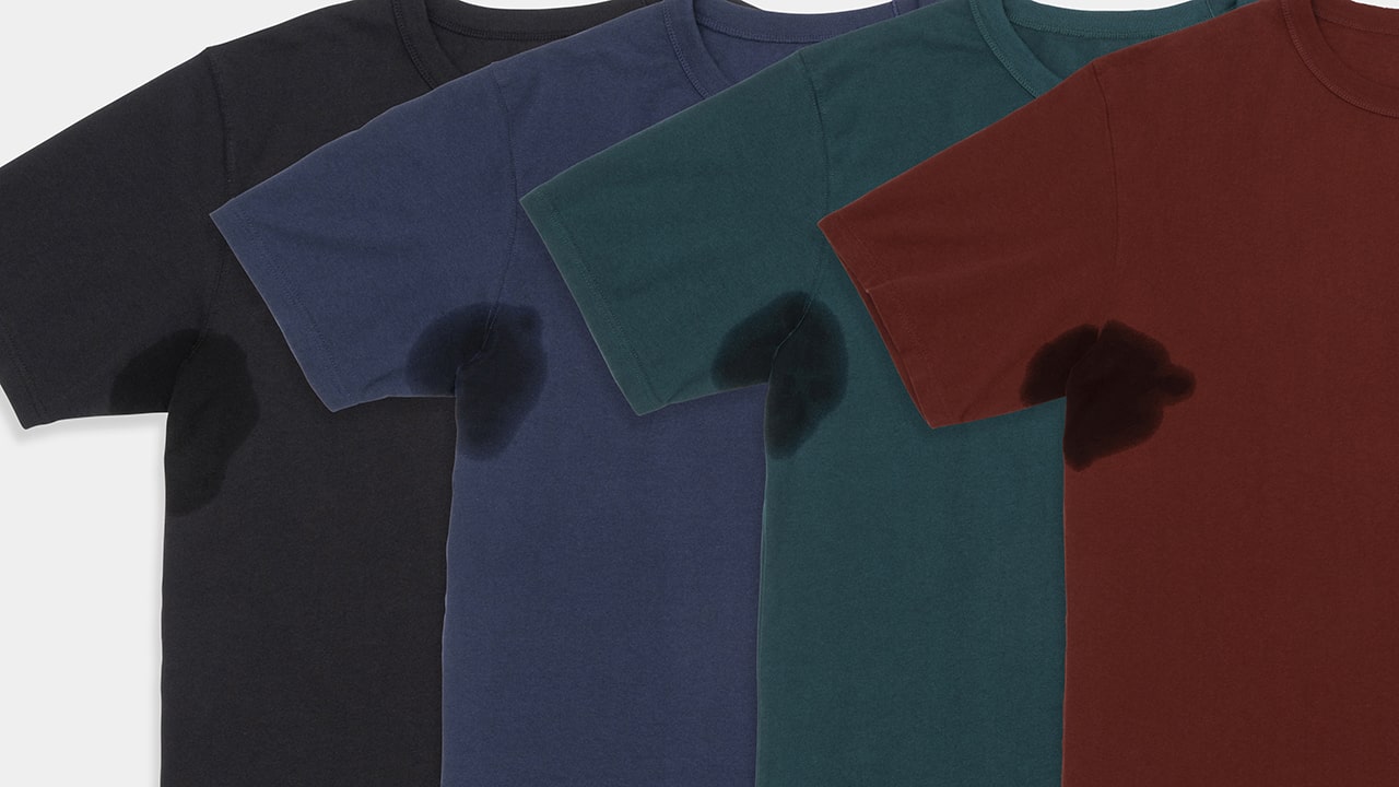 夏の脇汗対策を考えてみた 脇の汗ジミが目立たない服の色 素材とは