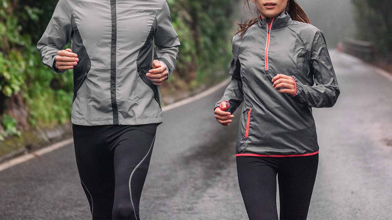 防水ジャケットはおしゃれさにもこだわりたい 人気ブランドをチェックしよう