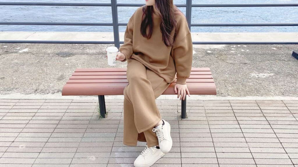 デサントのファッションラインセットアップウェア デサントのファッションラインセットアップウェア 大人の春