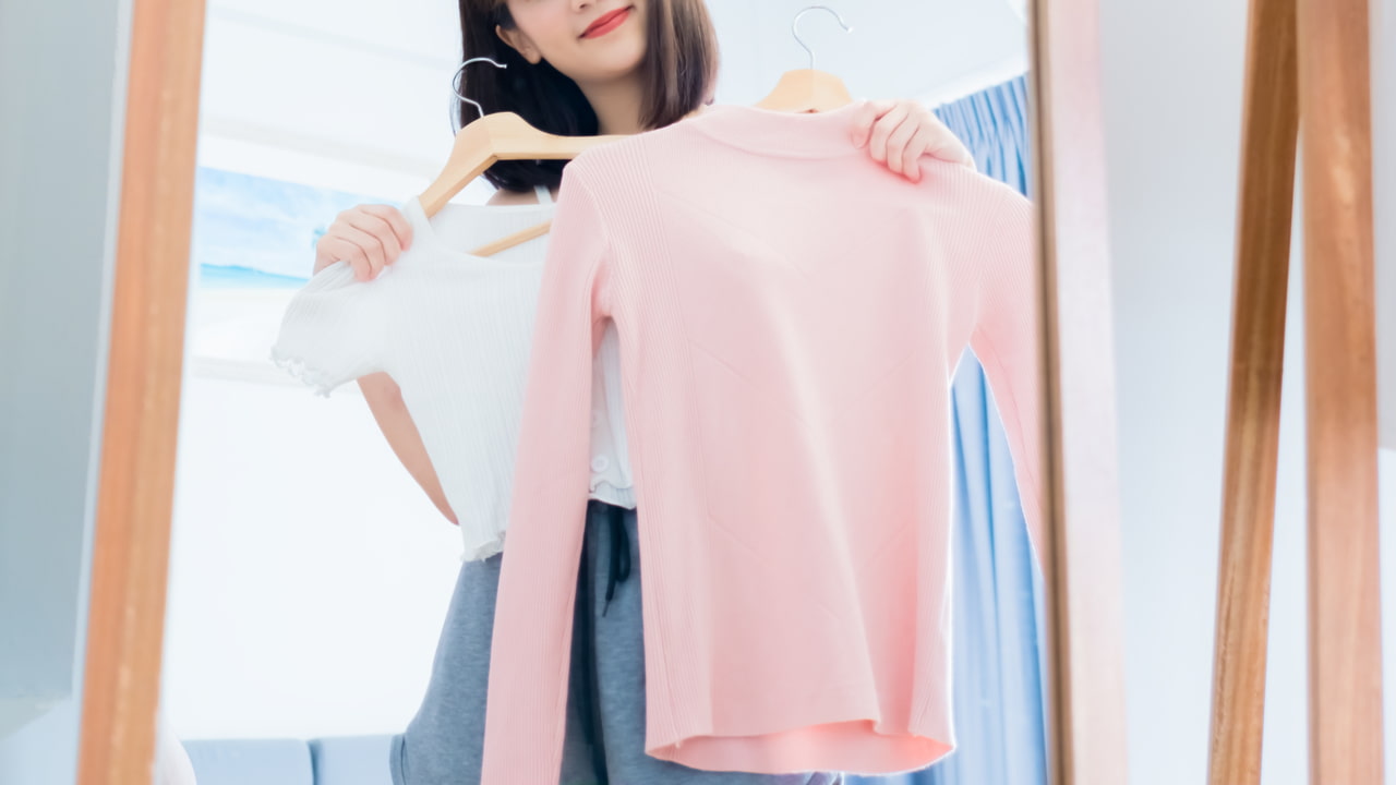 服の素材を季節別に分類