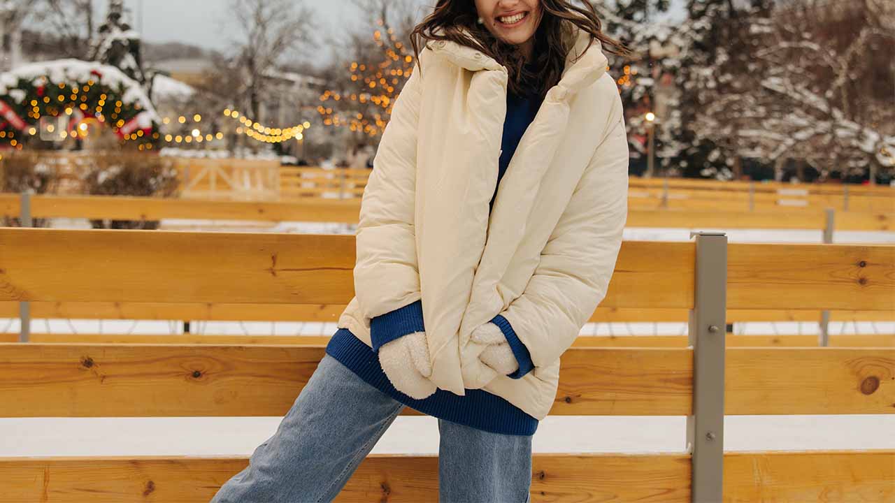 暖かい服で冬を乗り切る！素材や着こなし方、おすすめのアイテムを紹介 