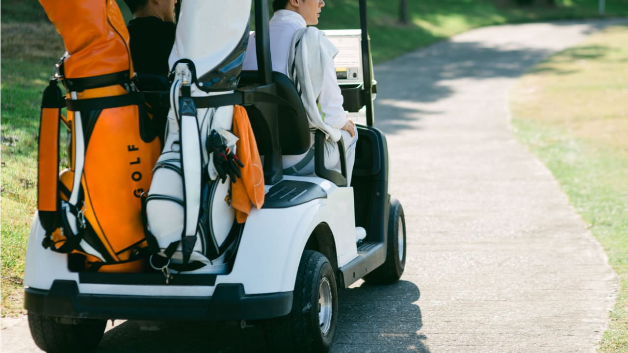 カートバッグがあると便利！人気ゴルフブランドのおすすめを8つ紹介