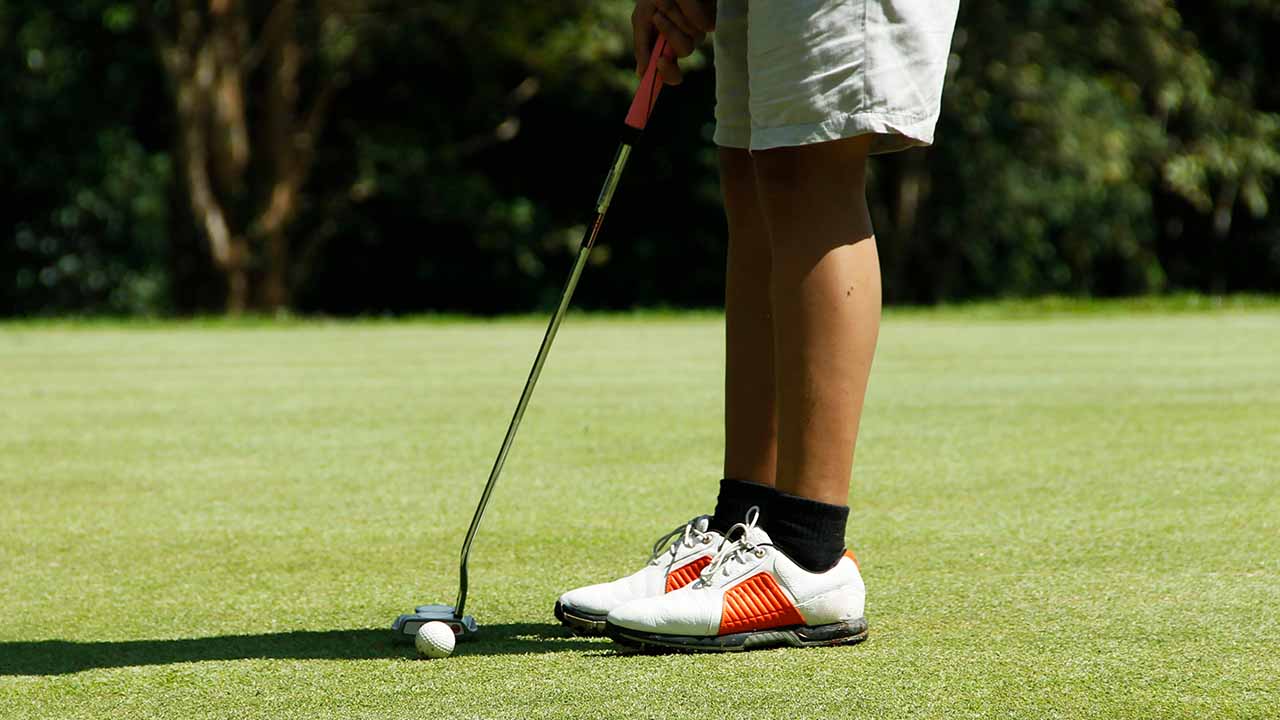 ゴルフソックス（靴下）の選び方、人気ブランドを紹介