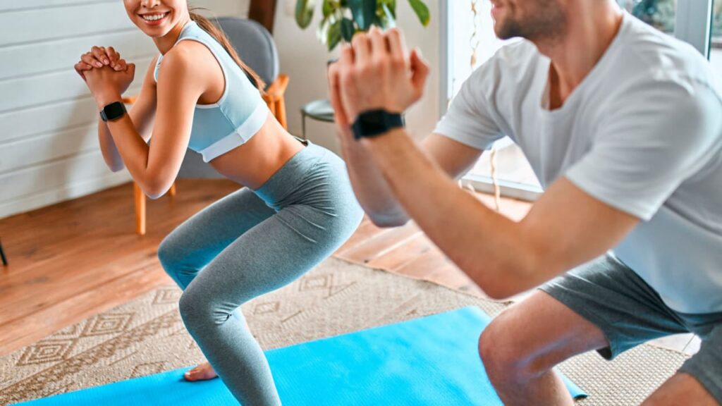 宅トレをしよう！効果が出るまでの期間、おすすめのメニューを紹介